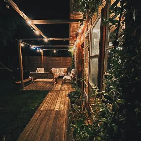 La Cabane D'Octobre *